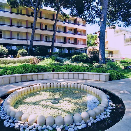 Ξενοδοχείο Splendid 3*